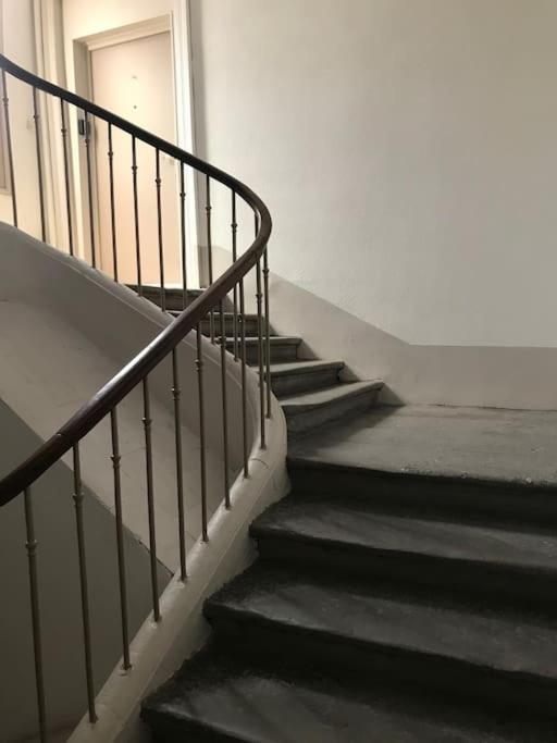 Appartement Avec Terrasse Centre De La Bastide Каркассон Экстерьер фото